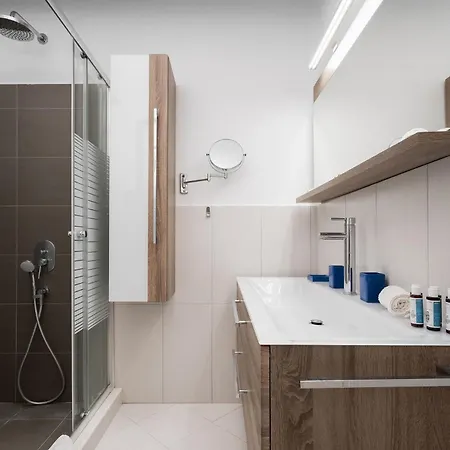 Albion, Cosy Two Storey Apartment, Stelida Naxos * Agios Prokopios (Naxos)