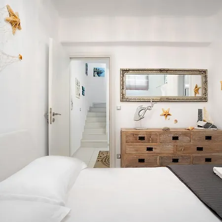 Albion, Cosy Two Storey Apartment, Stelida Naxos *