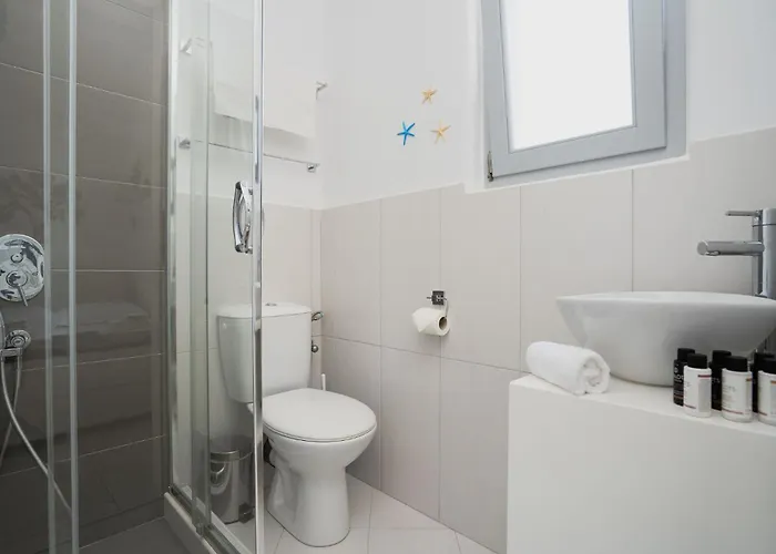 Albion, Cosy Two Storey Apartment, Stelida Naxos Дом отдыха *