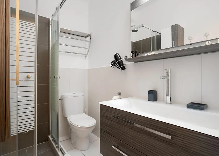 Дом отдыха Albion, Cosy Two Storey Apartment, Stelida Naxos Агиос-Прокопиос