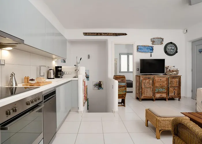 Albion, Cosy Two Storey Apartment, Stelida Naxos Hébergement de vacances