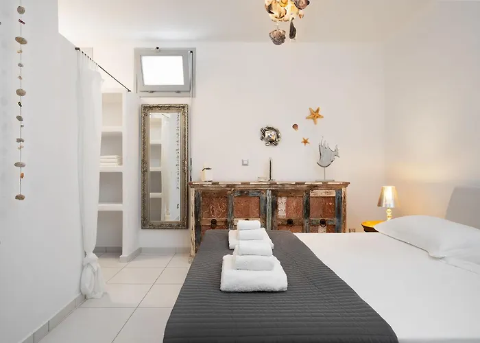 Albion, Cosy Two Storey Apartment, Stelida Naxos * Ágios Prokópios